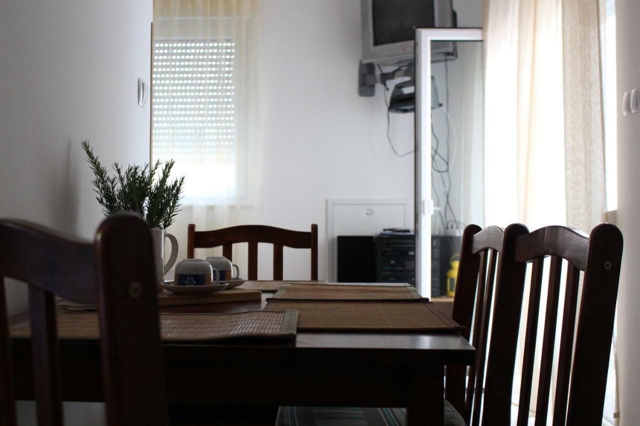 Mia 5 Lägenhet Crikvenica Exteriör bild